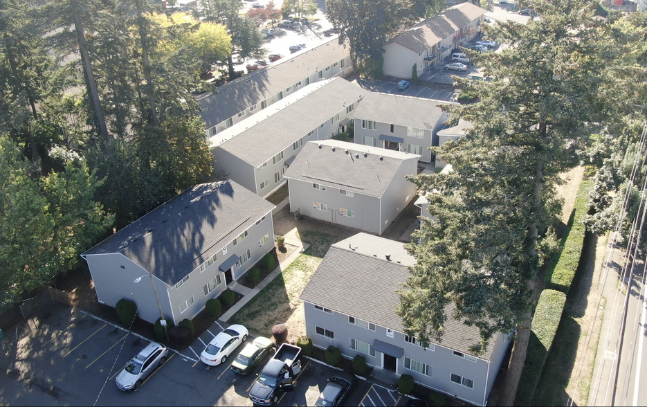 16300-16400 E Burnside St, Gresham, OR en venta - Foto del edificio - Imagen 1 de 23