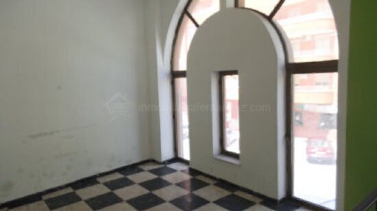 Local en Cáceres, Cáceres en alquiler - Foto del edificio - Imagen 1 de 11