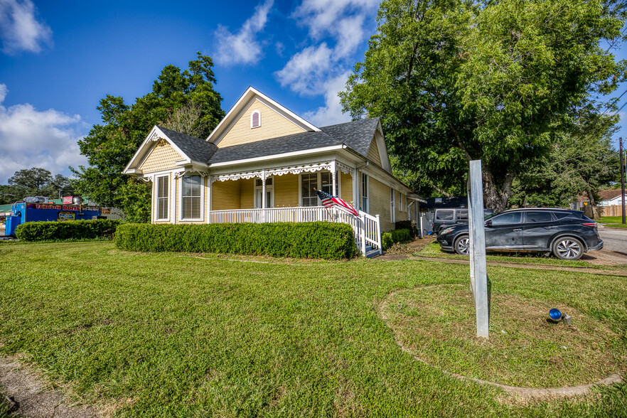 1600 S Day St, Brenham, TX en venta - Foto del edificio - Imagen 3 de 44