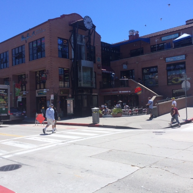 685 Cannery Row, Monterey, CA en alquiler Foto del edificio- Imagen 1 de 1