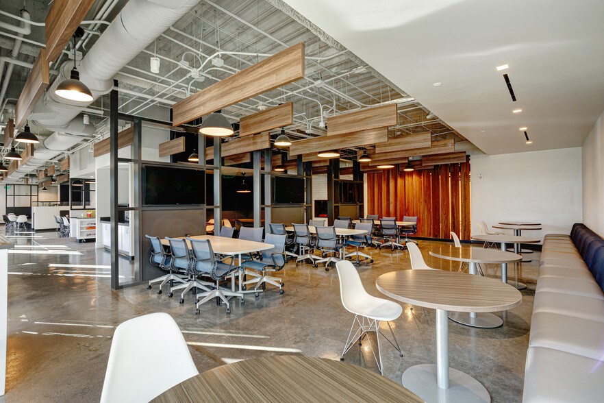 601 11th Ave N, Nashville, TN en alquiler - Foto del interior - Imagen 3 de 3