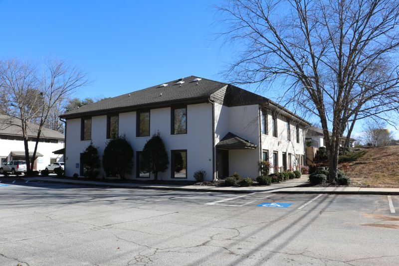 554 Memorial Drive Ext, Greer, SC en venta - Foto del edificio - Imagen 1 de 21