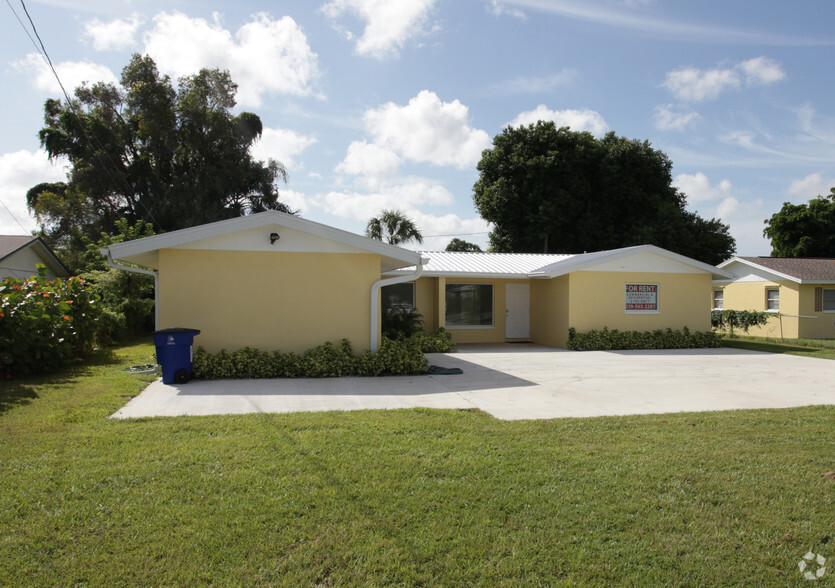 5460 Bayshore Rd, North Fort Myers, FL en venta - Foto del edificio - Imagen 2 de 12