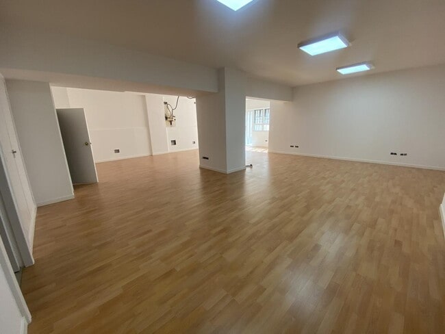 Más detalles de Oficina, local en alquiler