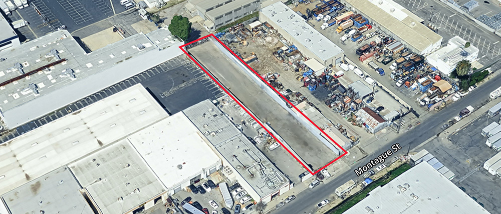 12217 Montague St, Pacoima, CA en venta Vista aérea- Imagen 1 de 4