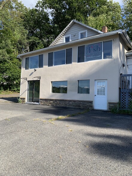 748 Milford Rd, East Stroudsburg, PA en venta - Foto del edificio - Imagen 3 de 3