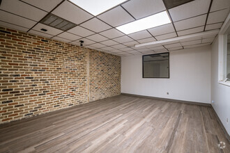 3550-3560 Lang Rd, Houston, TX en alquiler Foto del interior- Imagen 2 de 5