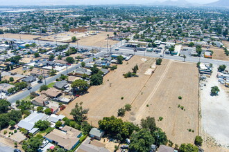 17848 and 17858 Foothill Blvd, Fontana, CA - VISTA AÉREA  vista de mapa - Image1