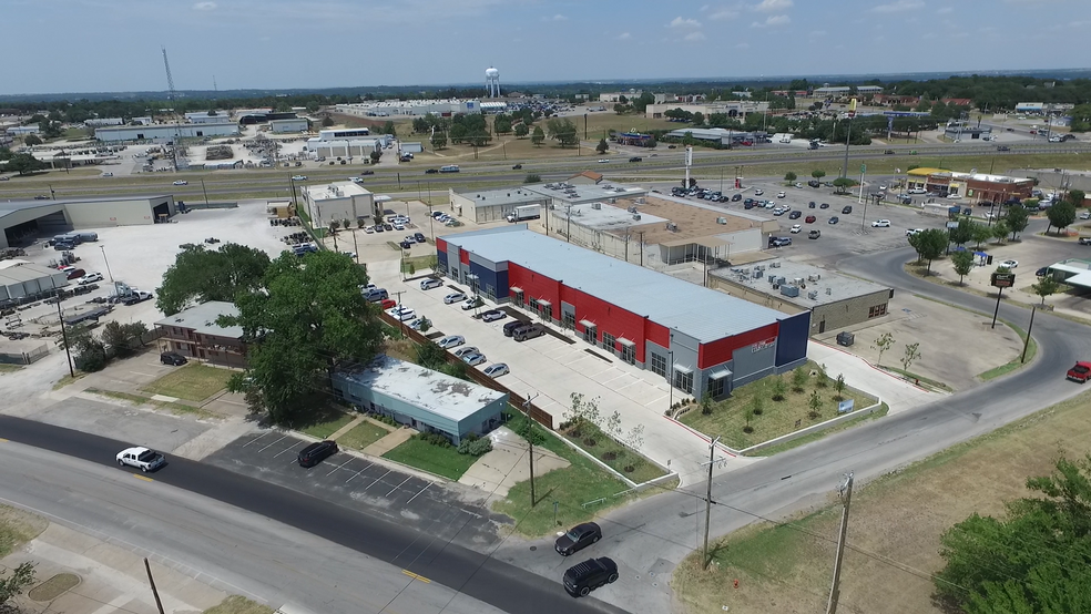 105 Speer St, Azle, TX en alquiler - Foto del edificio - Imagen 1 de 6