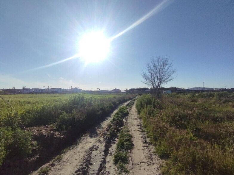 Terreno en Almonte en venta - Foto del edificio - Imagen 1 de 13