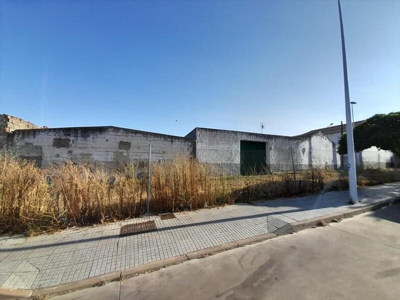 Camino Viejo de Mirandilla, Mérida, Badajoz en venta - Foto del edificio - Imagen 3 de 10