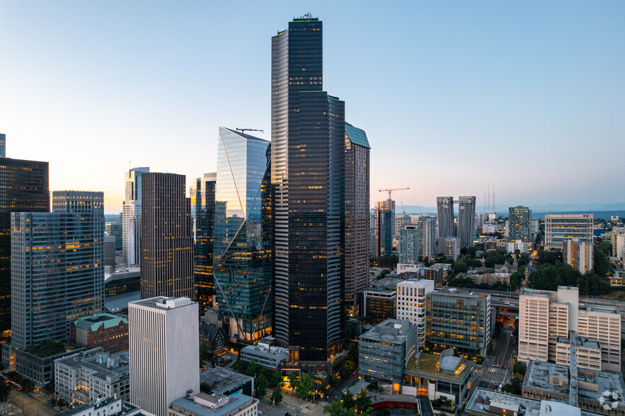 701 5th Ave, Seattle, WA en alquiler - Foto del edificio - Imagen 1 de 9