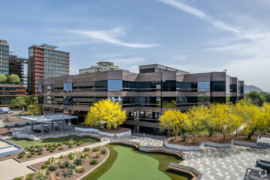 4742 N 24th St, Phoenix, AZ en alquiler - Foto del edificio - Imagen 1 de 5