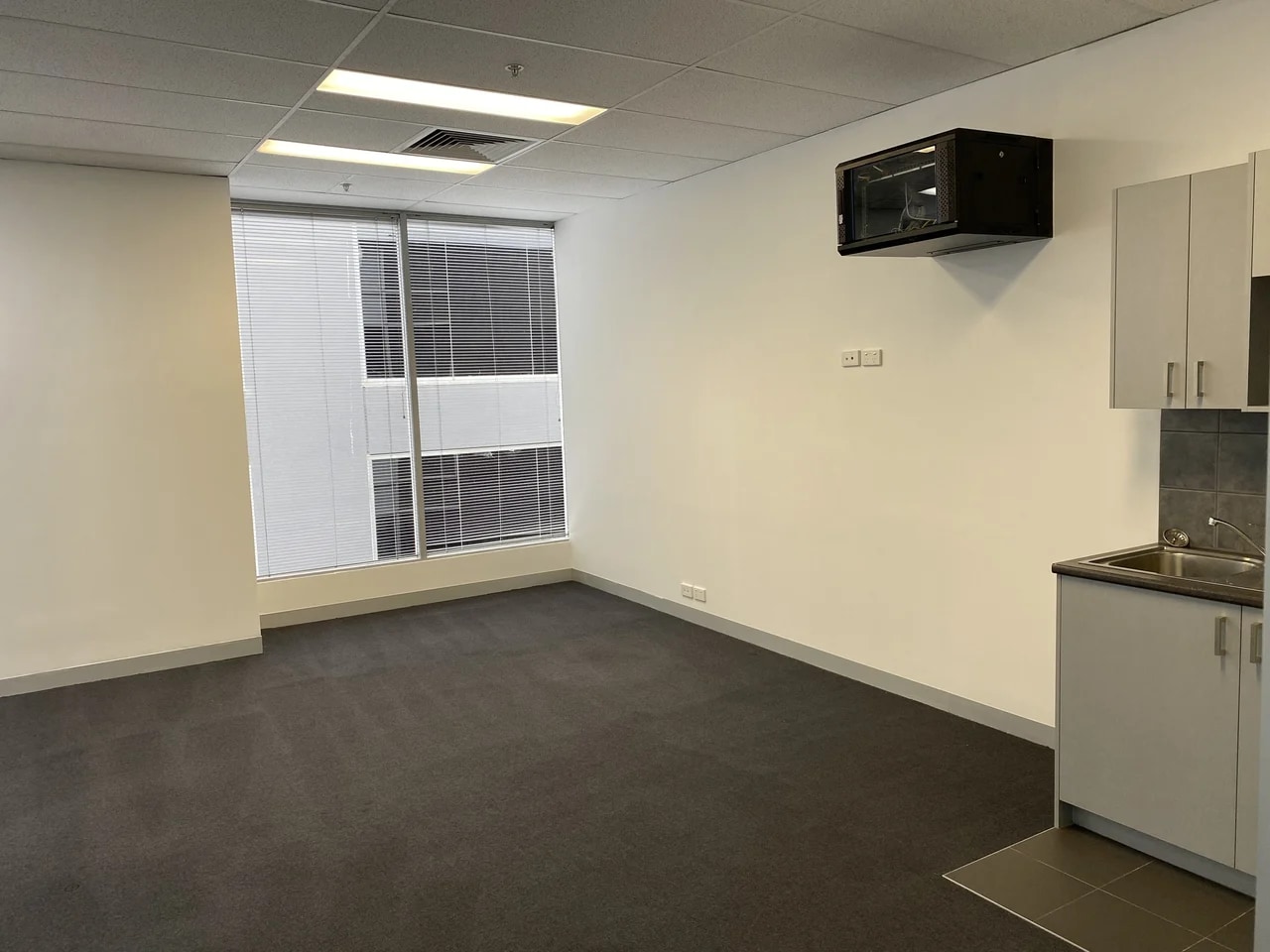 622 Ferntree Gully Road, Wheelers Hill en alquiler Foto del interior- Imagen 1 de 6