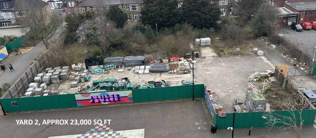 Cocks Crescent, New Malden en alquiler Vista aérea- Imagen 1 de 2