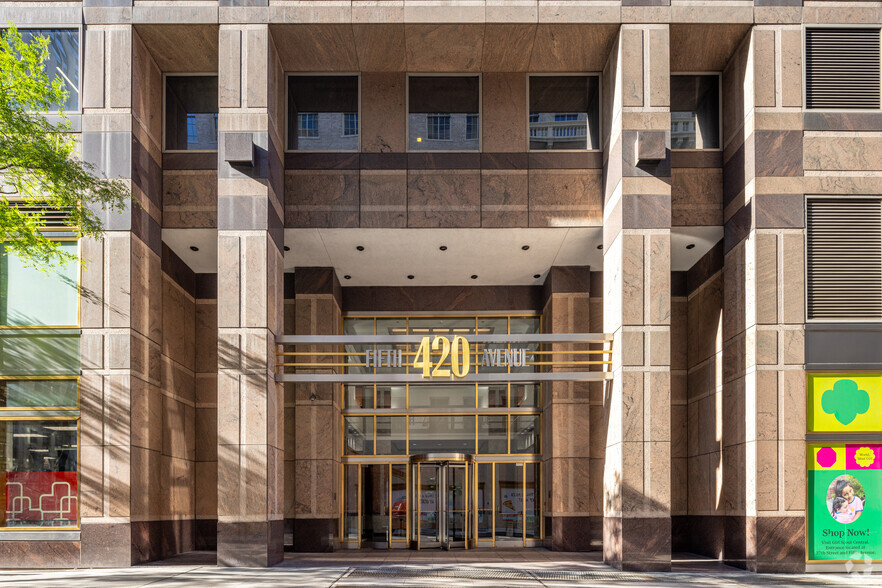 420 Fifth Ave, New York, NY en alquiler - Foto del edificio - Imagen 3 de 8