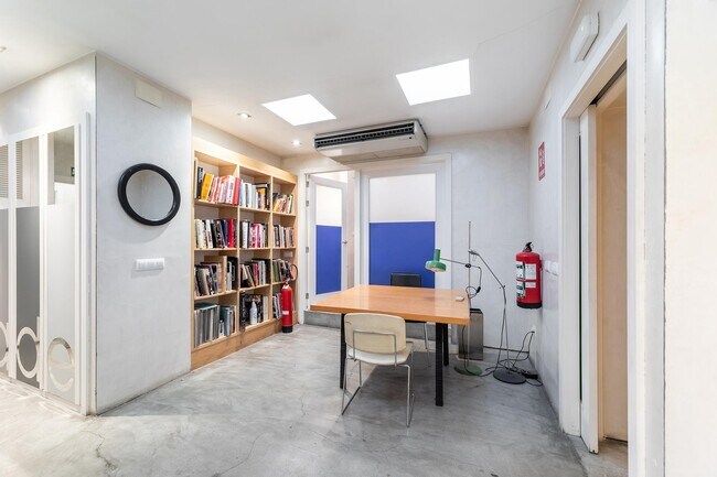 Más detalles de Oficina en alquiler