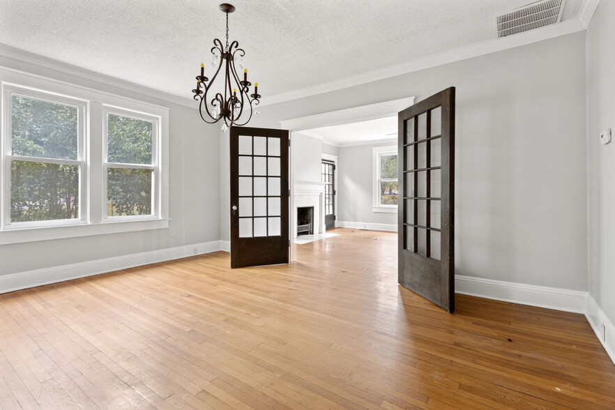 181 N Fairview Ave, Spartanburg, SC en venta - Foto del interior - Imagen 2 de 12