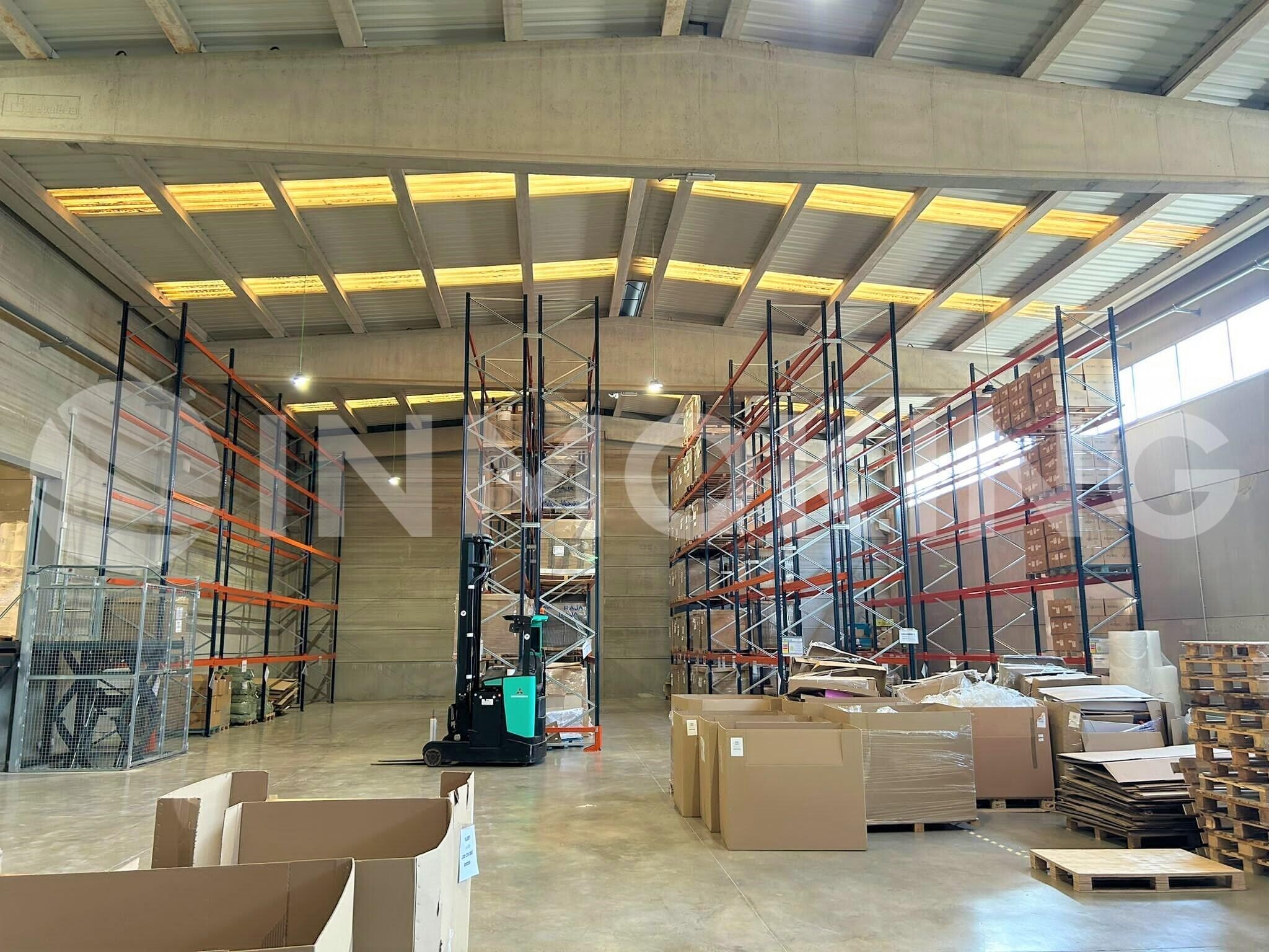 Nave en Paterna, Valencia en alquiler Foto del interior- Imagen 1 de 16