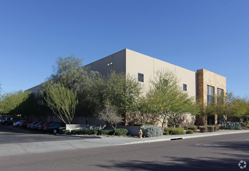 2114 W Parkside Ln, Phoenix, AZ en alquiler - Foto del edificio - Imagen 2 de 14