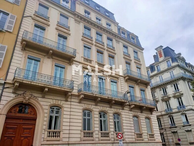 Oficina en Lyon en venta - Foto del edificio - Imagen 1 de 7