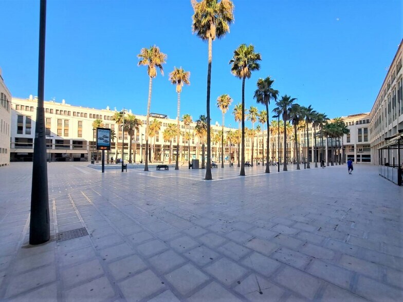 Local en El Ejido, Almería en venta - Foto del edificio - Imagen 1 de 9