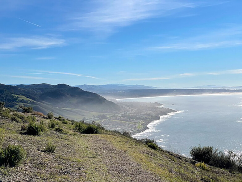 535 Avila Beach Dr, San Luis Obispo, CA en venta - Foto del edificio - Imagen 2 de 14