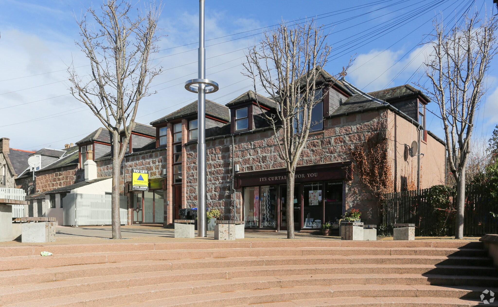 11-13 Scott Skinner Sq, Banchory en alquiler Foto principal- Imagen 1 de 4