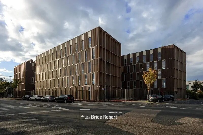 Oficina en Vaulx-en-Velin en alquiler - Foto del edificio - Imagen 1 de 12