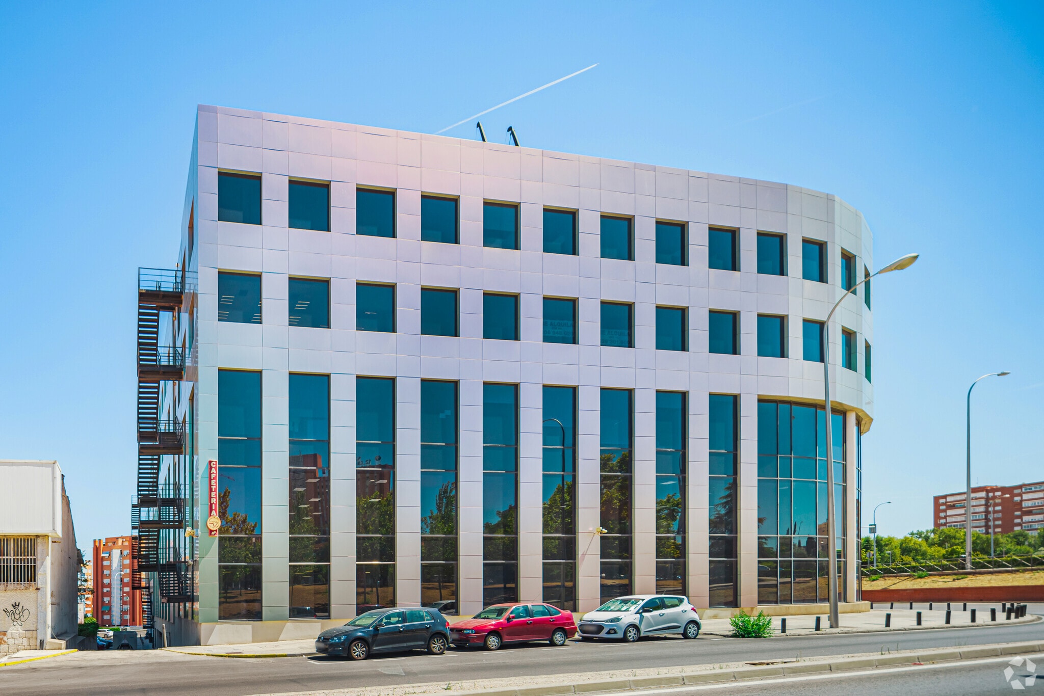 Calle de Antonio López, 249, Madrid, Madrid en alquiler Foto del edificio- Imagen 1 de 6
