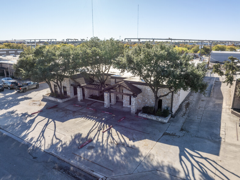 4410-4414 Centergate St, San Antonio, TX en venta - Foto del edificio - Imagen 3 de 8