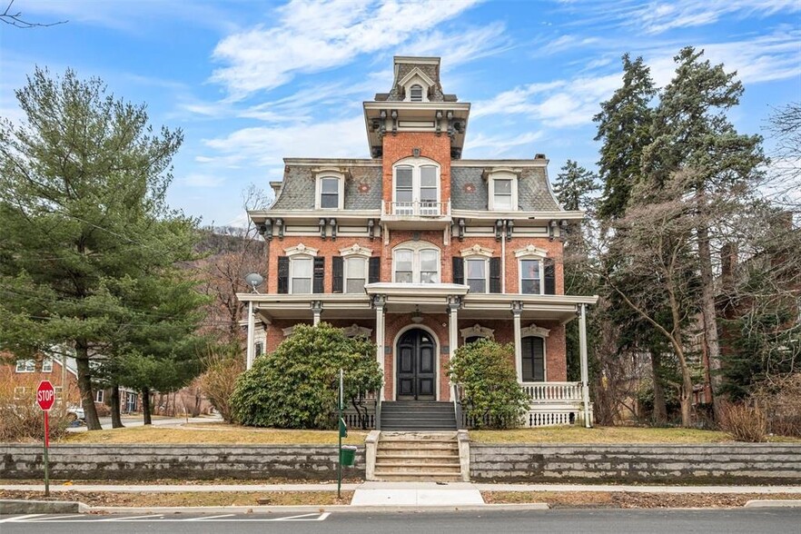 118 Hudson Ave, Haverstraw, NY en venta - Foto del edificio - Imagen 3 de 14