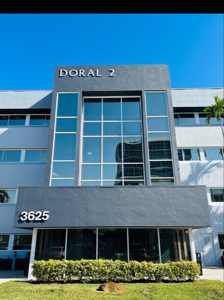 3625 NW 82nd Ave, Doral, FL en alquiler - Foto del edificio - Imagen 1 de 7