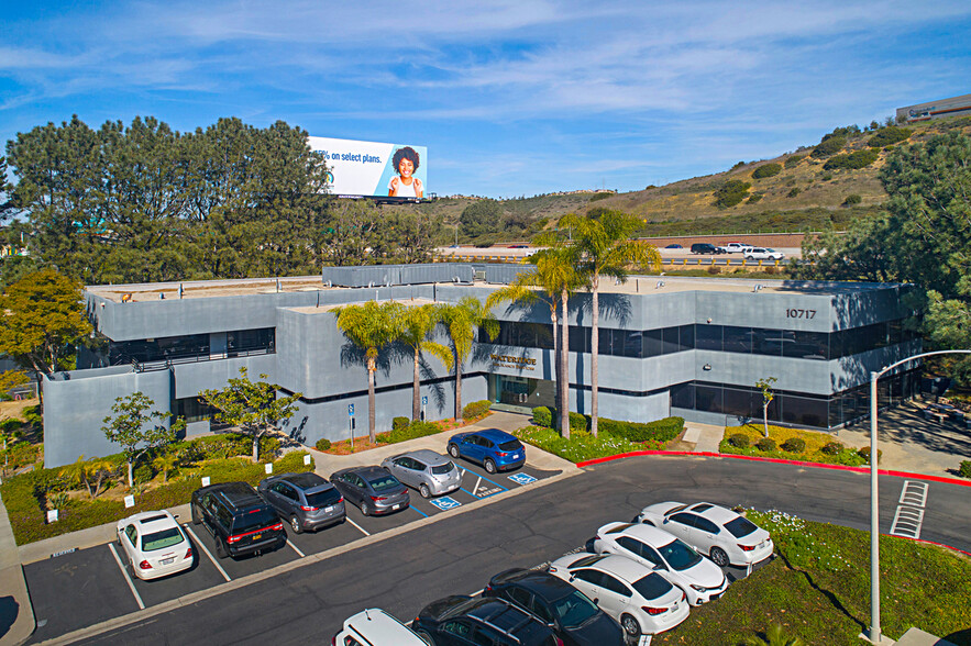 10717 Sorrento Valley Rd, San Diego, CA en alquiler - Foto del edificio - Imagen 2 de 8