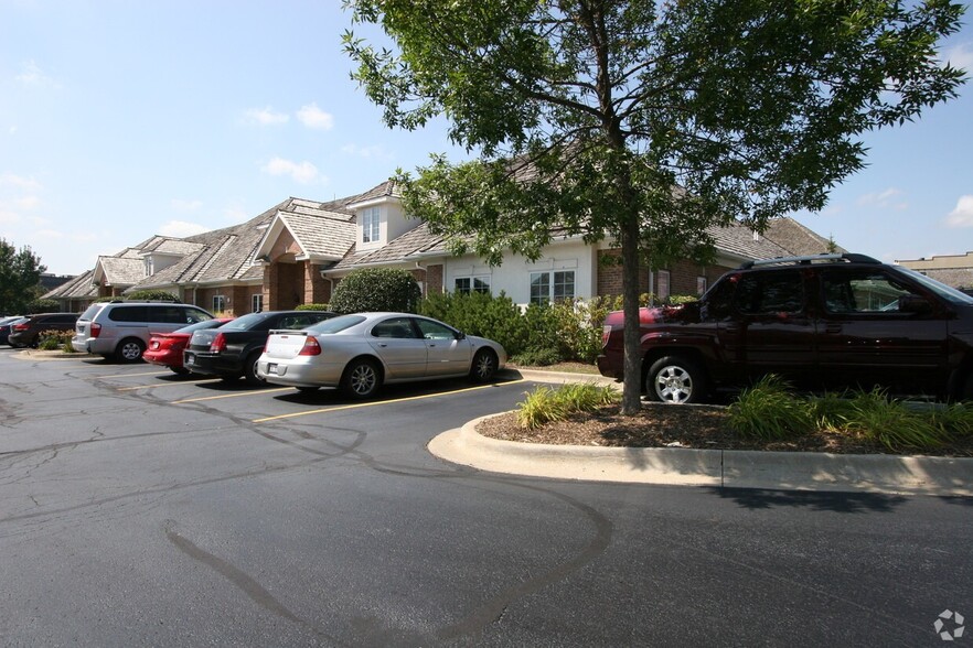 732 Florsheim Dr, Libertyville, IL en venta - Foto principal - Imagen 3 de 9