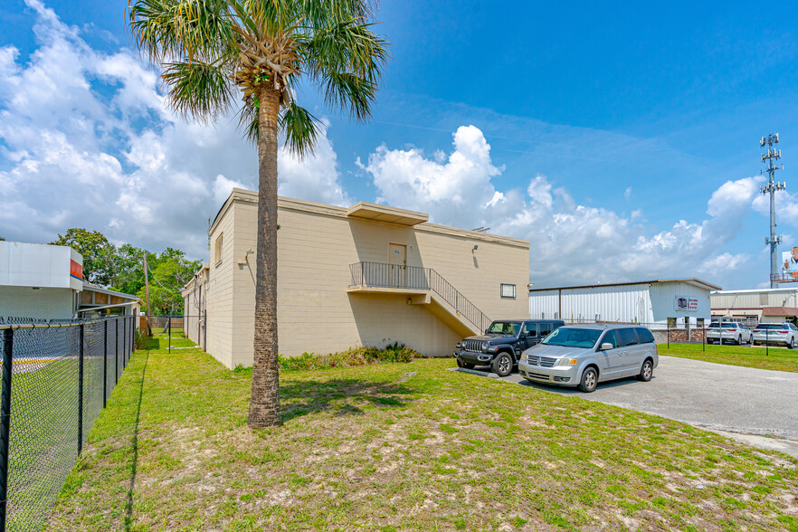 974 S Nova Rd, Ormond Beach, FL en venta - Foto del edificio - Imagen 1 de 65