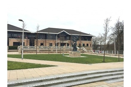 Almondvale Blvd, Livingston en alquiler - Foto del edificio - Imagen 3 de 9