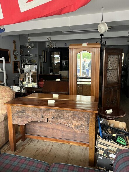 5 Market St, High Peak en venta - Foto del edificio - Imagen 2 de 10