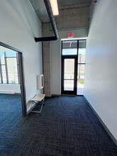 401 Broadway Ave N, Rochester, MN en alquiler Foto del interior- Imagen 2 de 20