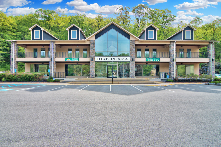 507 Seven Bridge Rd, East Stroudsburg, PA en alquiler - Foto del edificio - Imagen 1 de 14