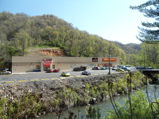 Más detalles para 715-1021 Virginia Ave, Welch, WV - Locales en alquiler