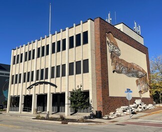 Más detalles de 140 Main St, Menasha, WI - Oficina en venta