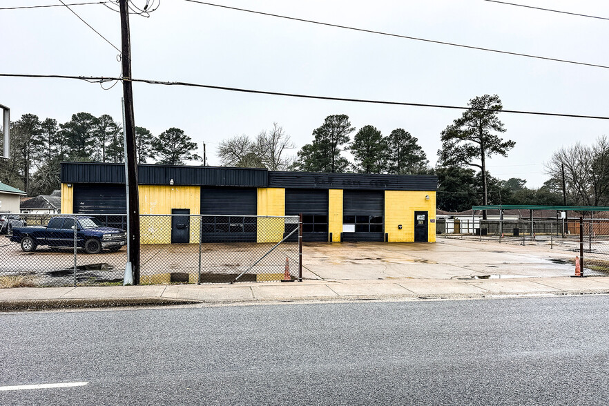 261 SH 75 Hwy, Huntsville, TX en venta - Foto del edificio - Imagen 2 de 19