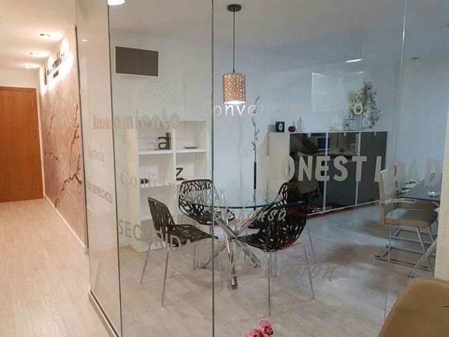 Más detalles de Oficina en venta