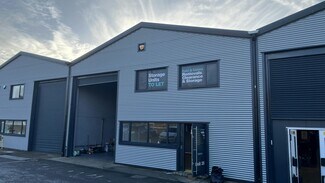 Más detalles de 31-37 Timothys Bridge Rd, Stratford Upon Avon - Nave en alquiler