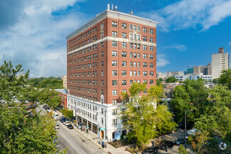 Más detalles para 1660-1660 E 55th St, Chicago, IL - Local en alquiler