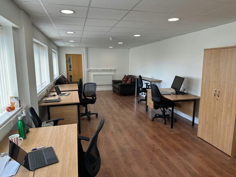 A1a-A1b Snape Ln, Doncaster en alquiler - Foto del edificio - Imagen 3 de 5