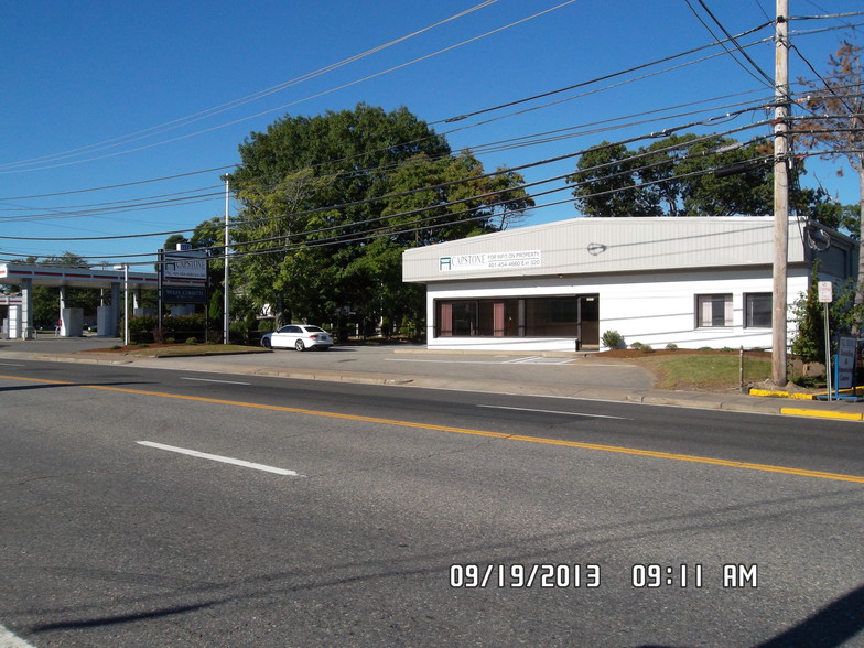 2253 Pawtucket Ave, East Providence, RI en alquiler - Foto del edificio - Imagen 2 de 13