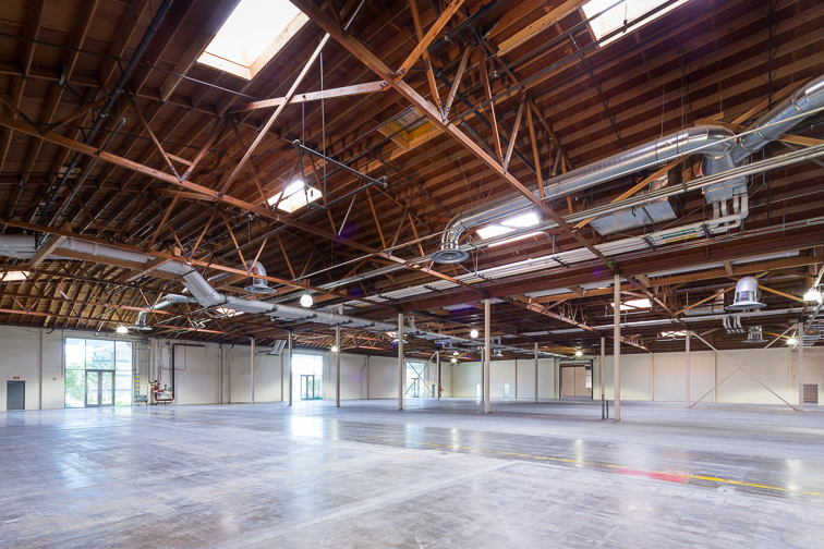 3000 W Alameda Ave, Burbank, CA en alquiler - Foto del interior - Imagen 1 de 6