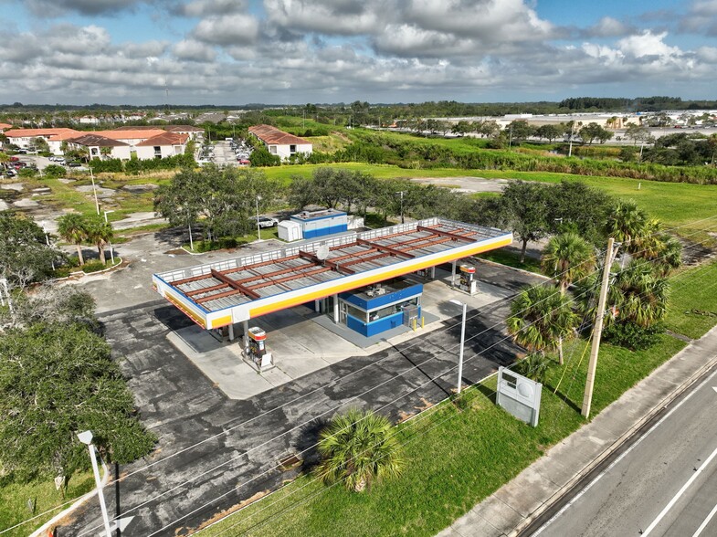 4696 Okeechobee Rd, Fort Pierce, FL en alquiler - Foto del edificio - Imagen 1 de 31